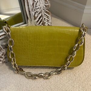 ZARA - Lime Green Croc-Embossed Chain Shoulder Bag